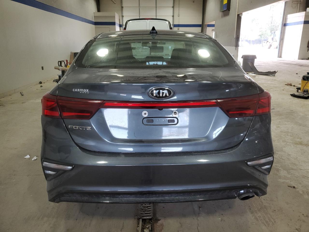 2019 Kia Forte - Image 6