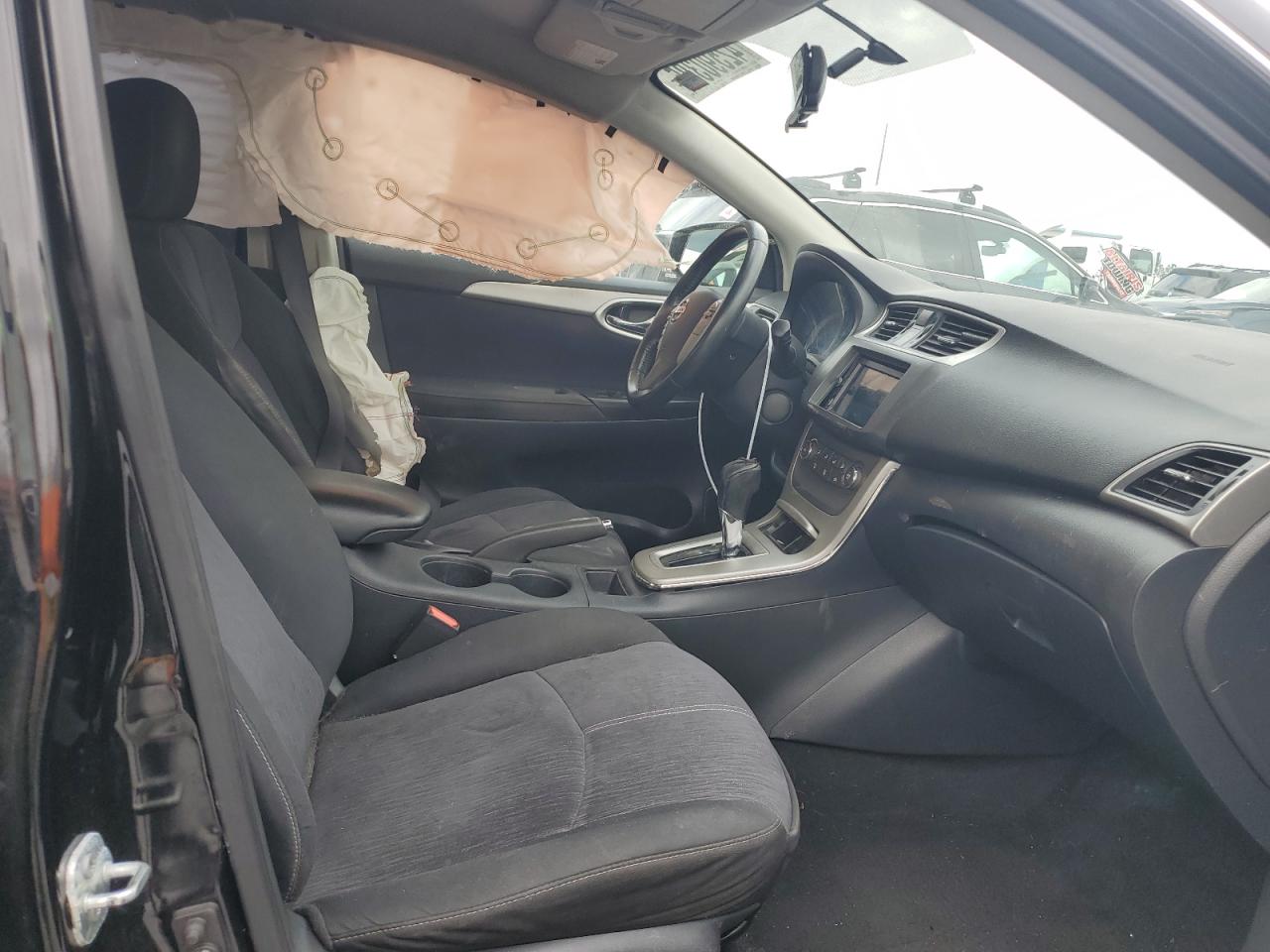 2014 Nissan Sentra - Image 7