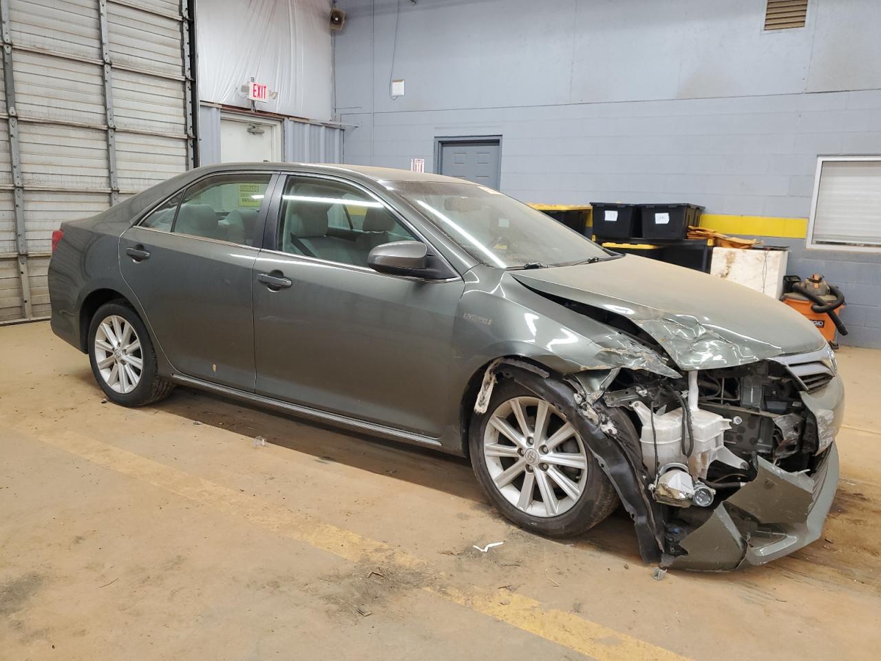 2012 Toyota Camry - Image 4