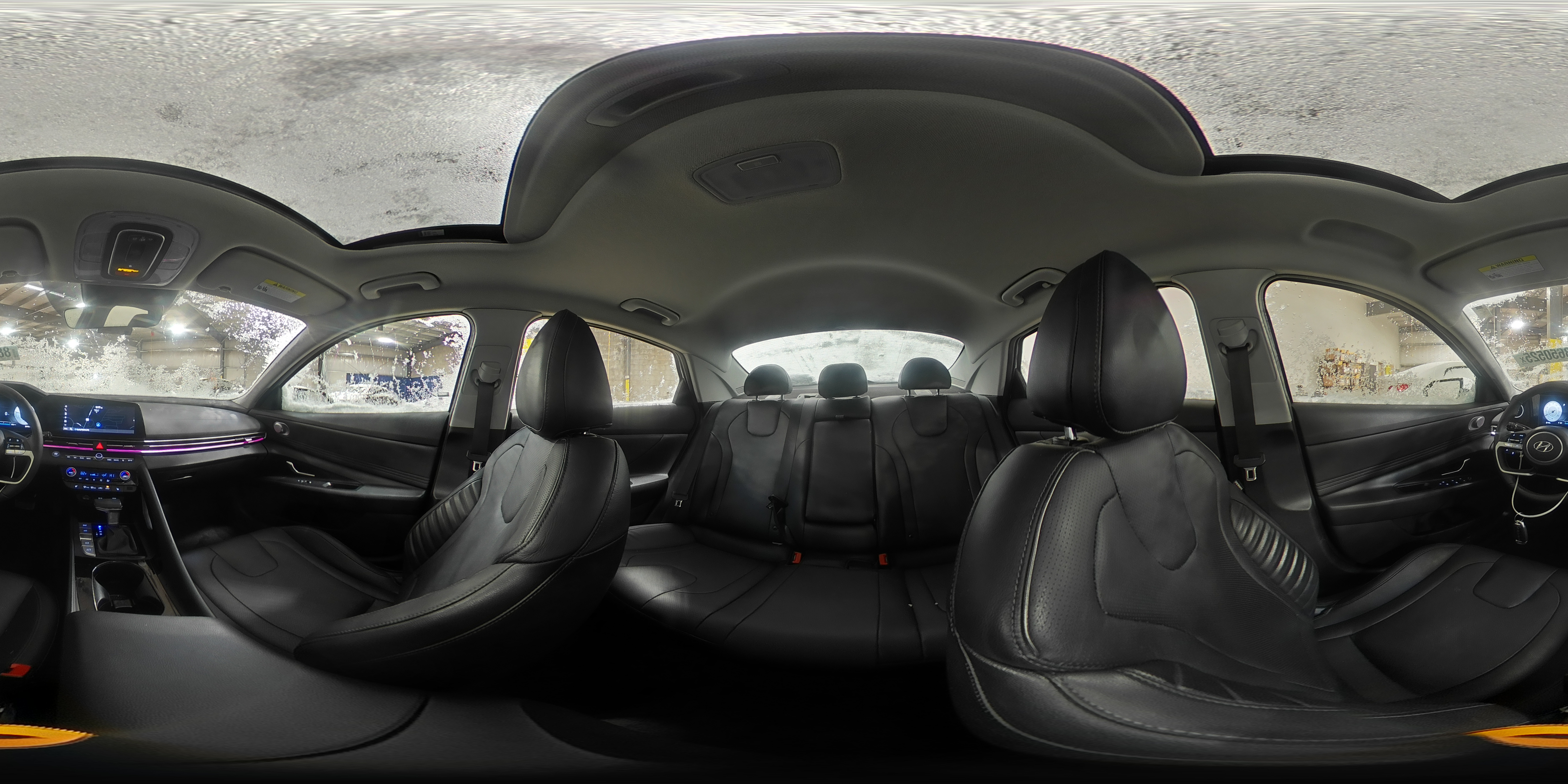 2023 Hyundai Elantra - Image 15