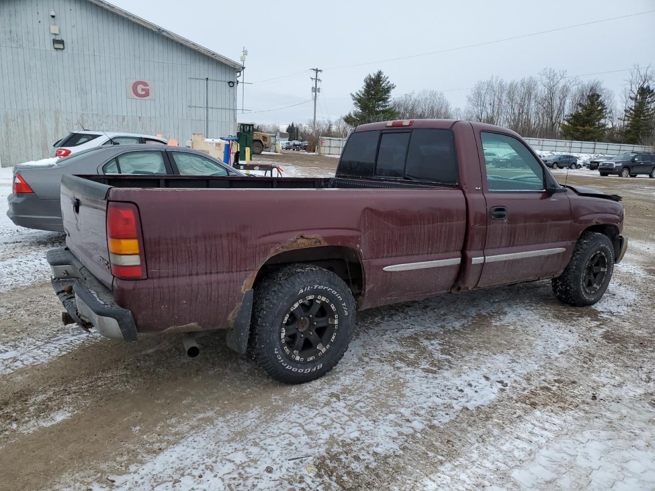 2000 GMC Sierra - Image 3