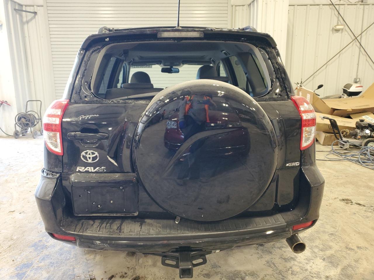2011 Toyota RAV 4 - Image 6