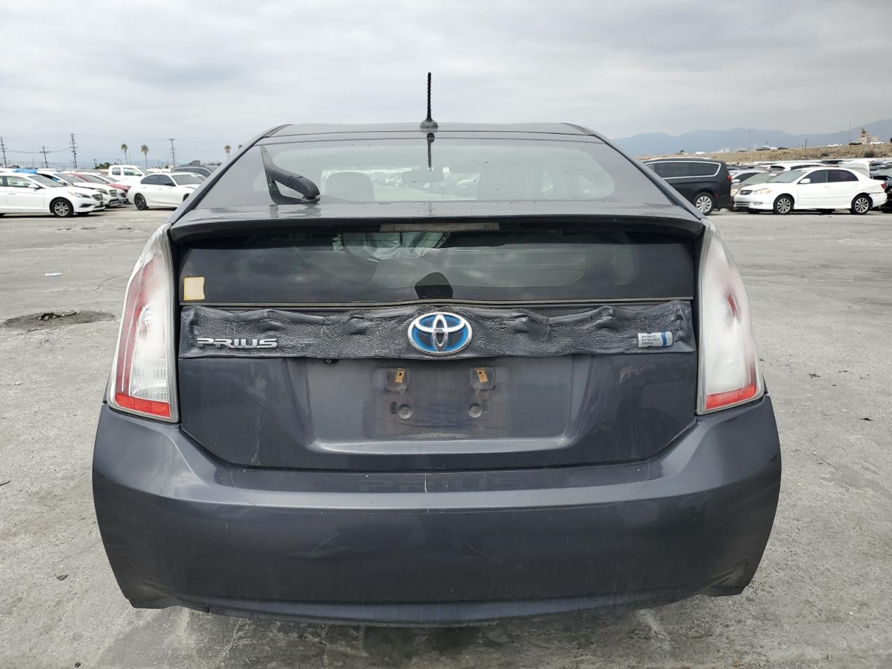 2014 Toyota Prius - Image 6