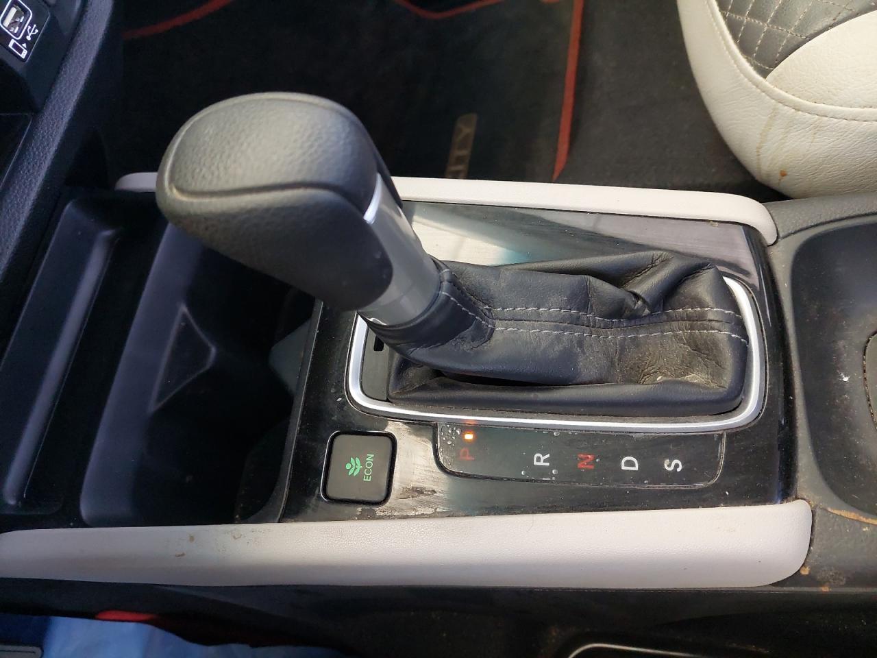 MAKGN2692N4100068 - 2022 Honda CITY - #87981405