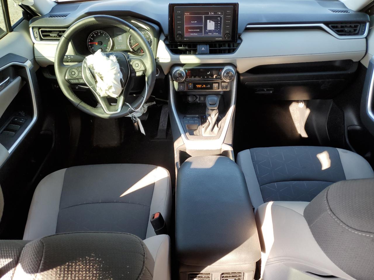 2022 Toyota RAV 4 - Image 8