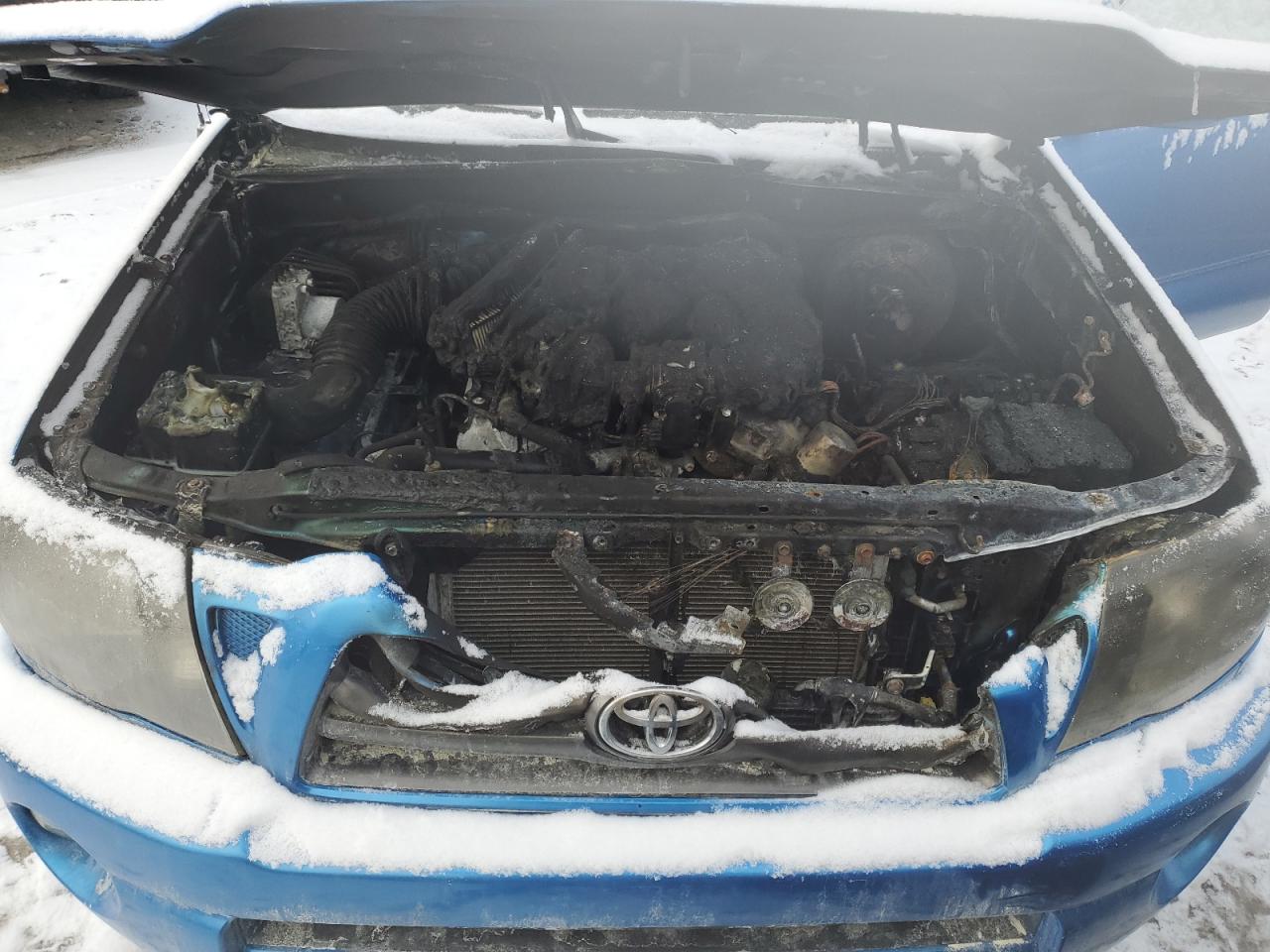 2010 Toyota Tacoma - Image 11