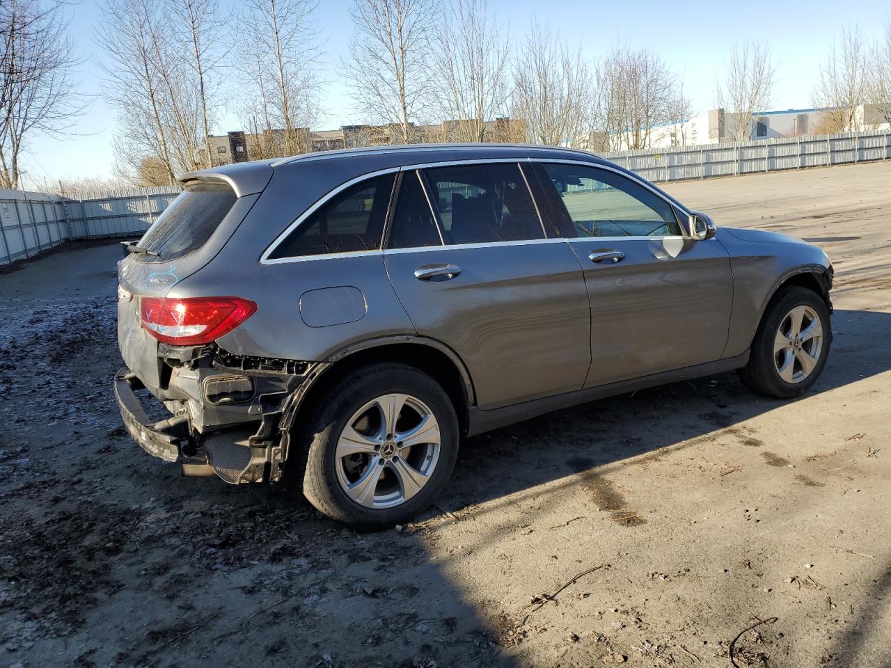 2018 Mercedes-Benz GLC - Image 3