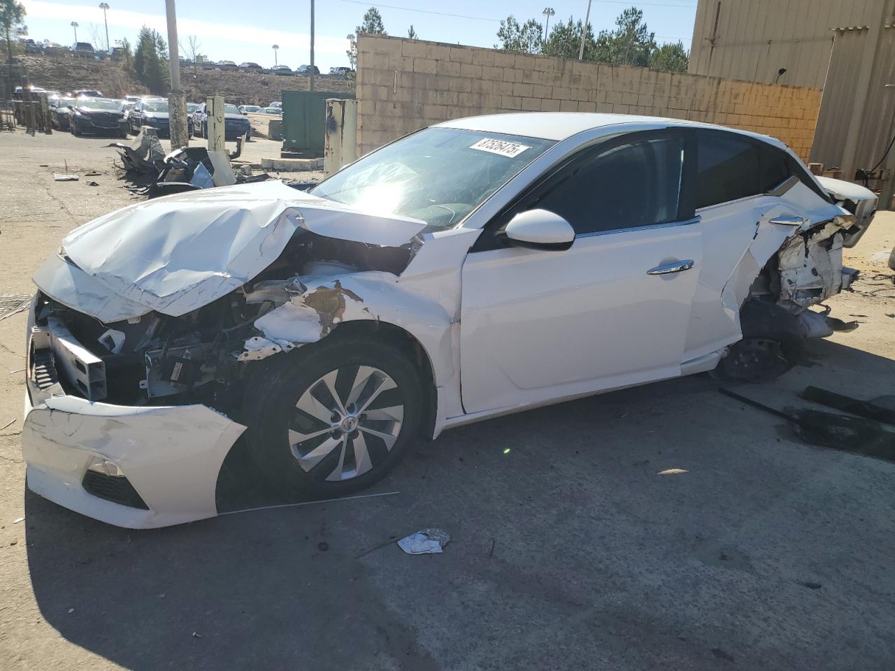 2019 Nissan Altima - Image 1