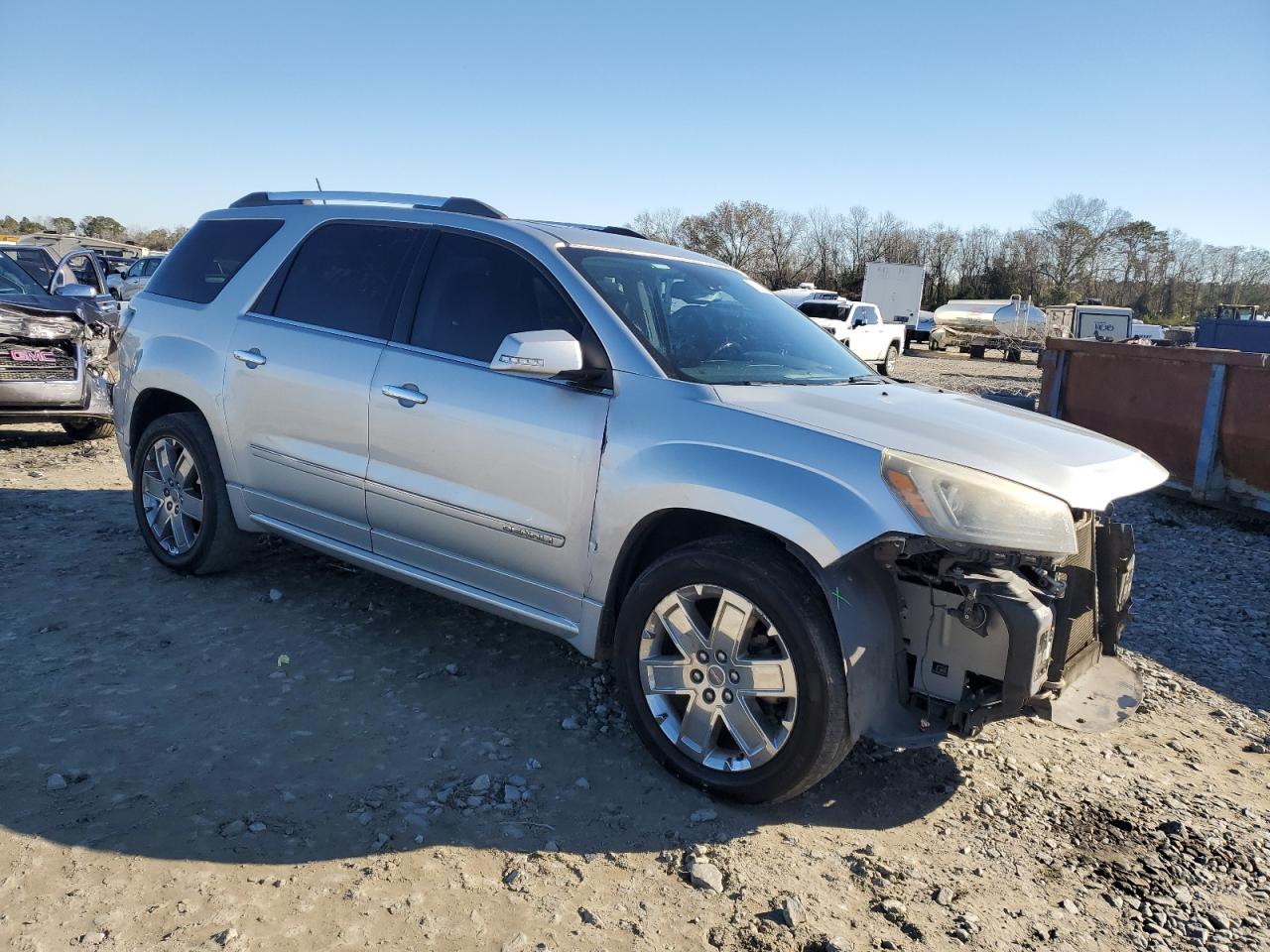 2015 GMC Acadia - Image 4