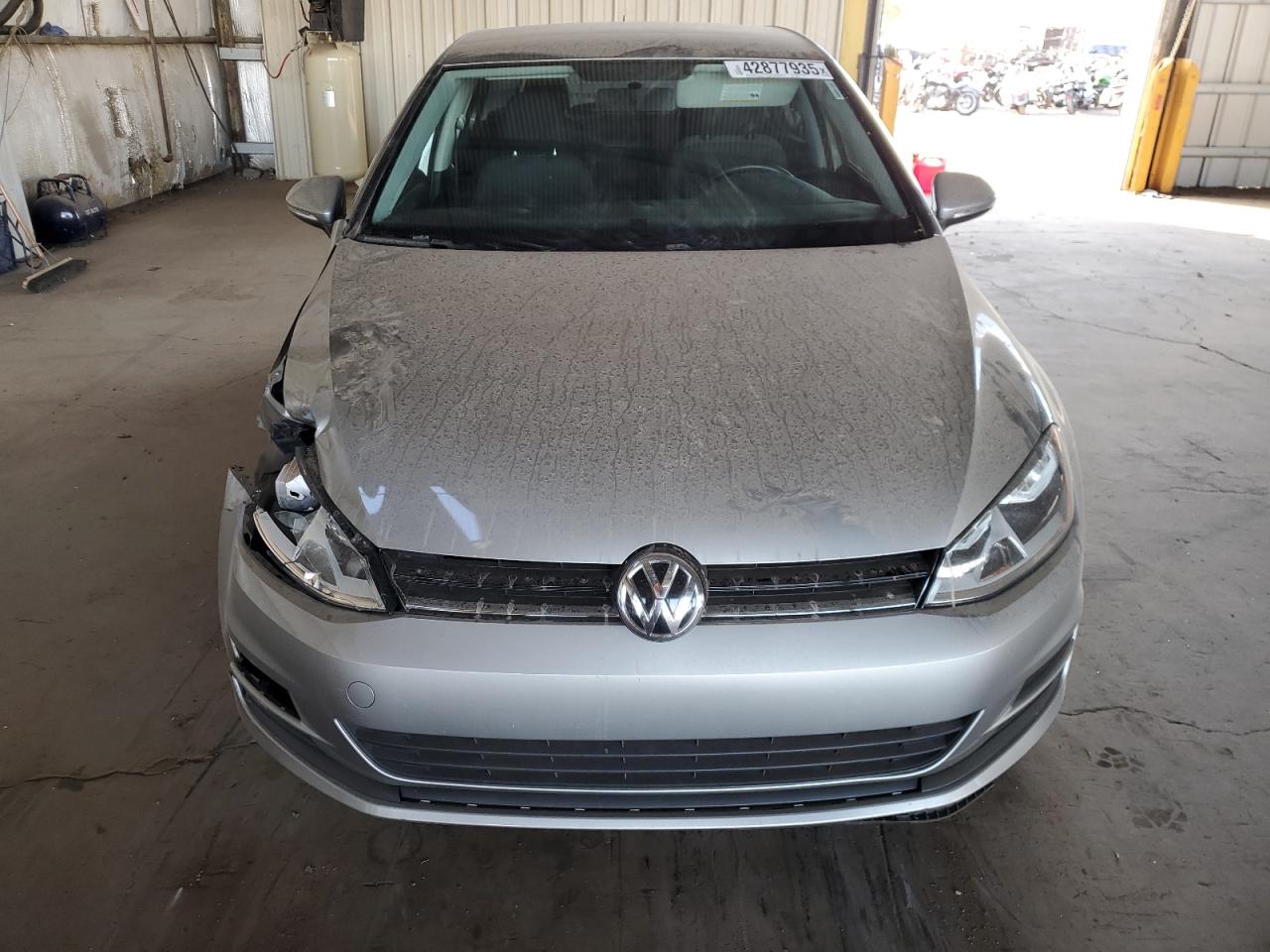 2017 Volkswagen Golf - Image 5