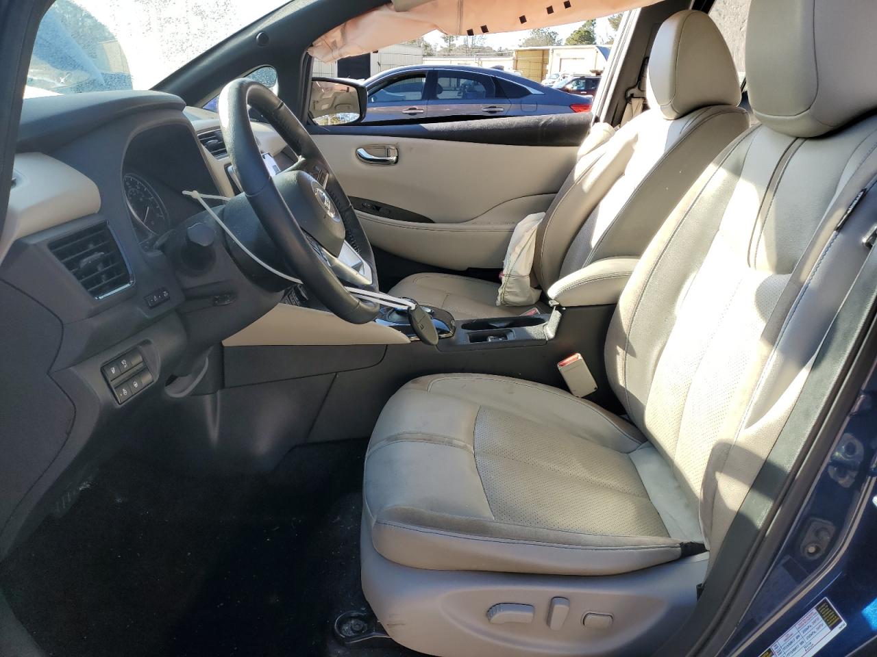 2019 Nissan Leaf - Image 7