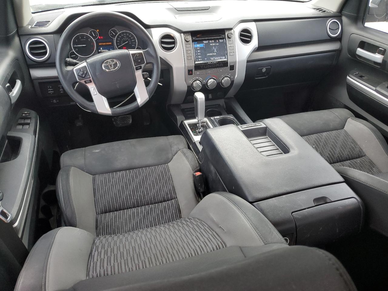 2017 Toyota Tundra - Image 8