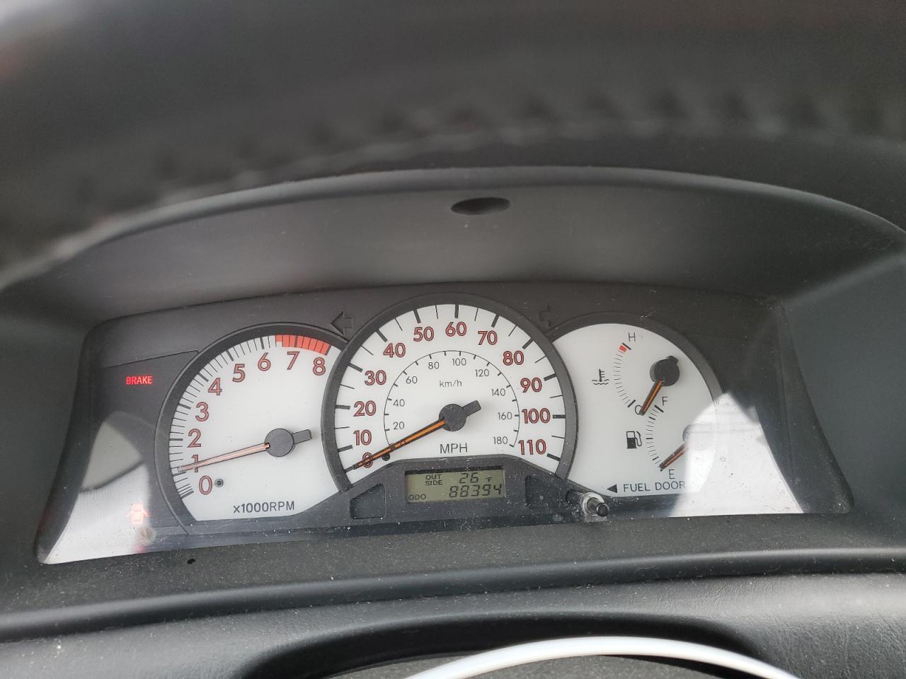 2004 Toyota Corolla - Image 9
