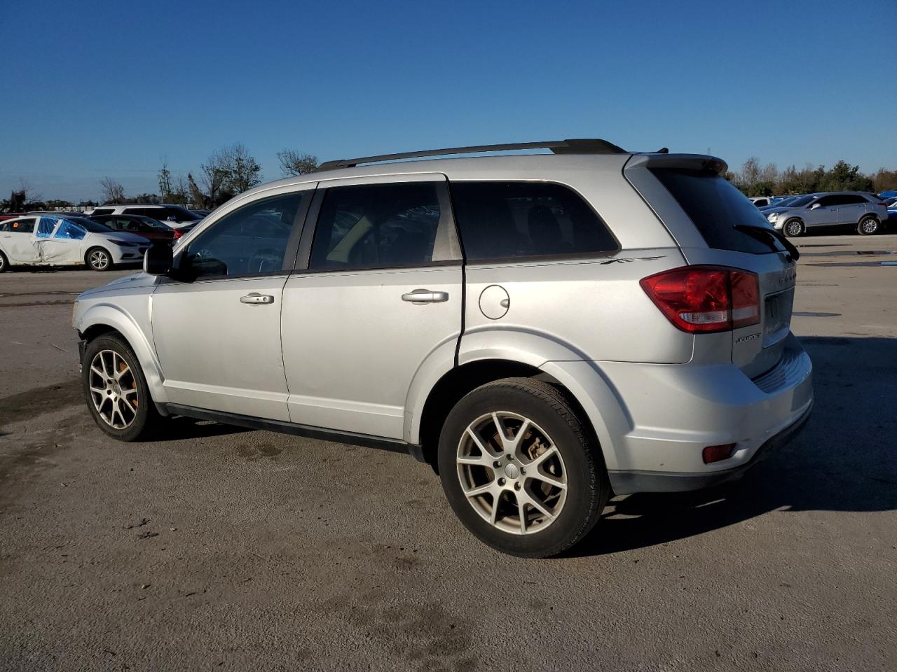 2013 Dodge Journey - Image 2
