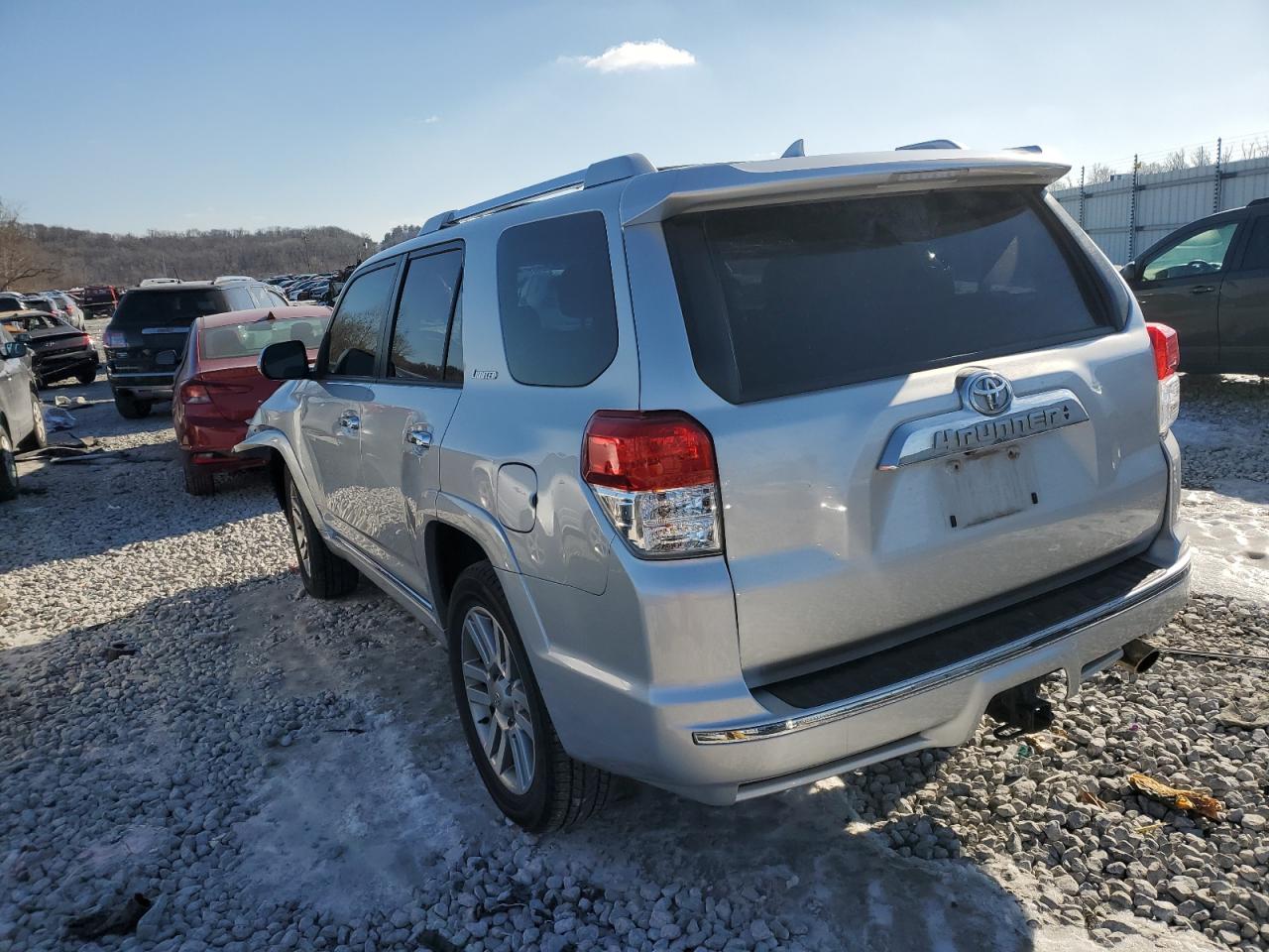 2010 Toyota 4Runner - Image 2