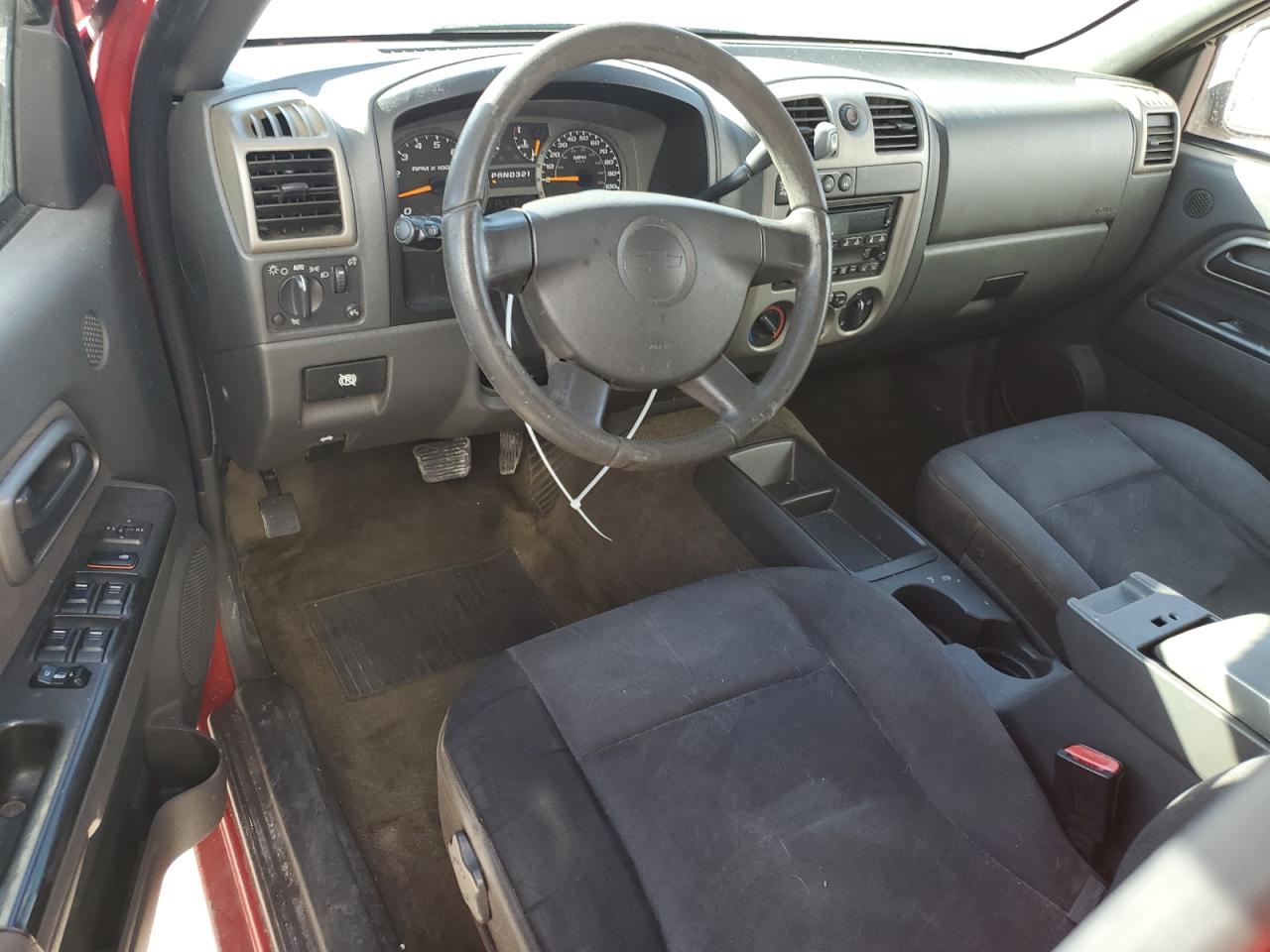 2005 Chevrolet Colorado - Image 8