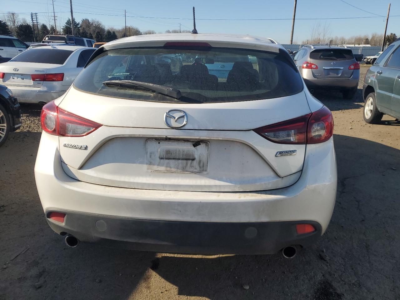 2016 Mazda 3 - Image 6