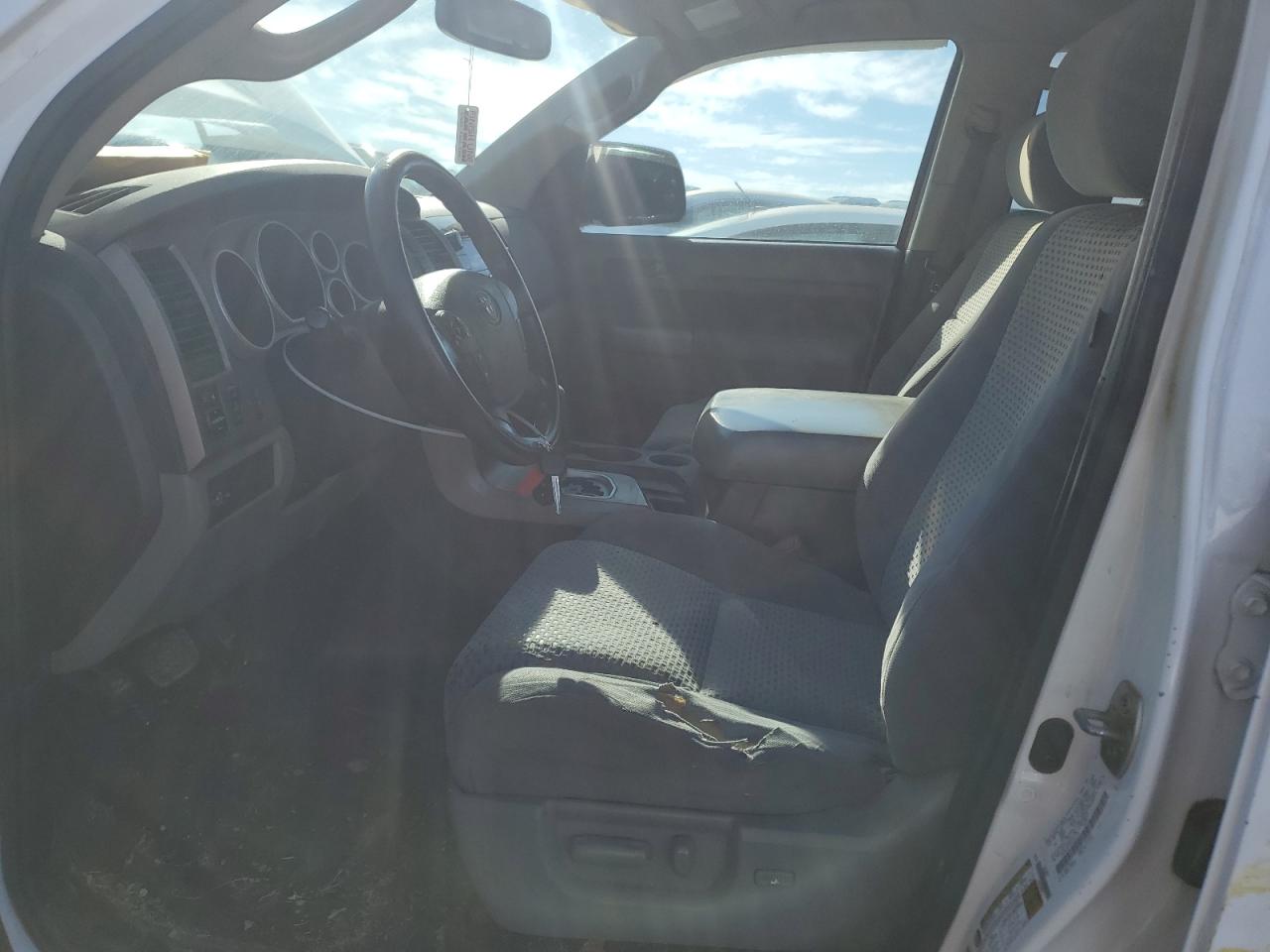 2012 Toyota Tundra - Image 7