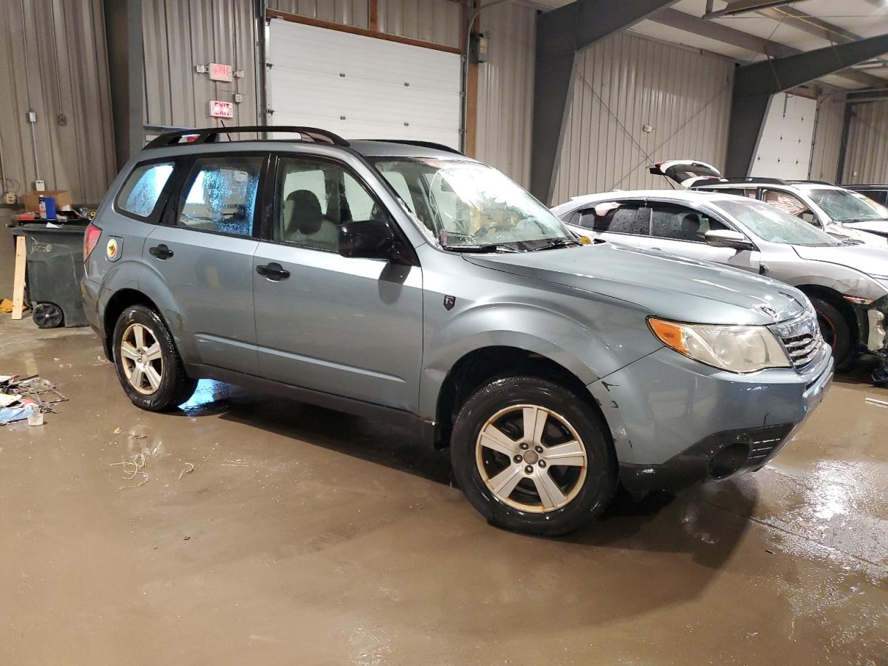 2010 Subaru Forester - Image 4
