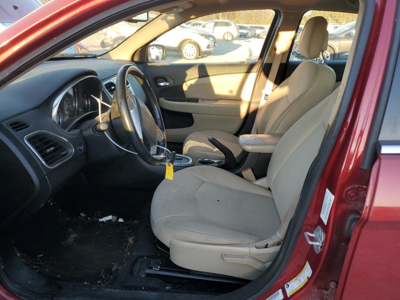 2013 Chrysler 200 - Image 7