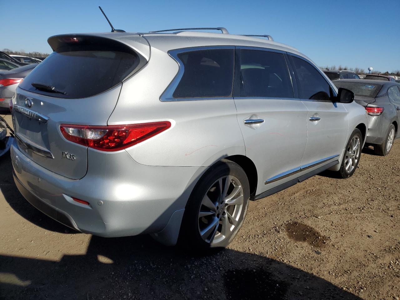 2013 Infiniti JX - Image 3