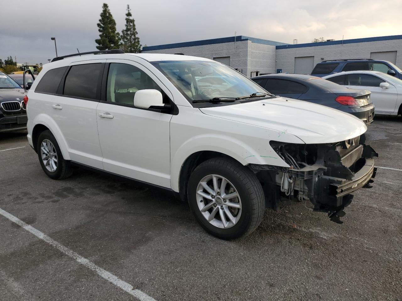 VIN 3C4PDCBB3ET276671 2014 DODGE JOURNEY no.4