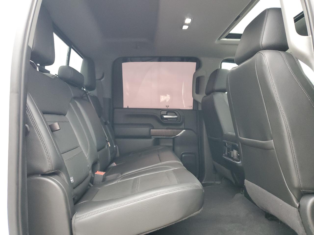 2020 GMC Sierra - Image 10