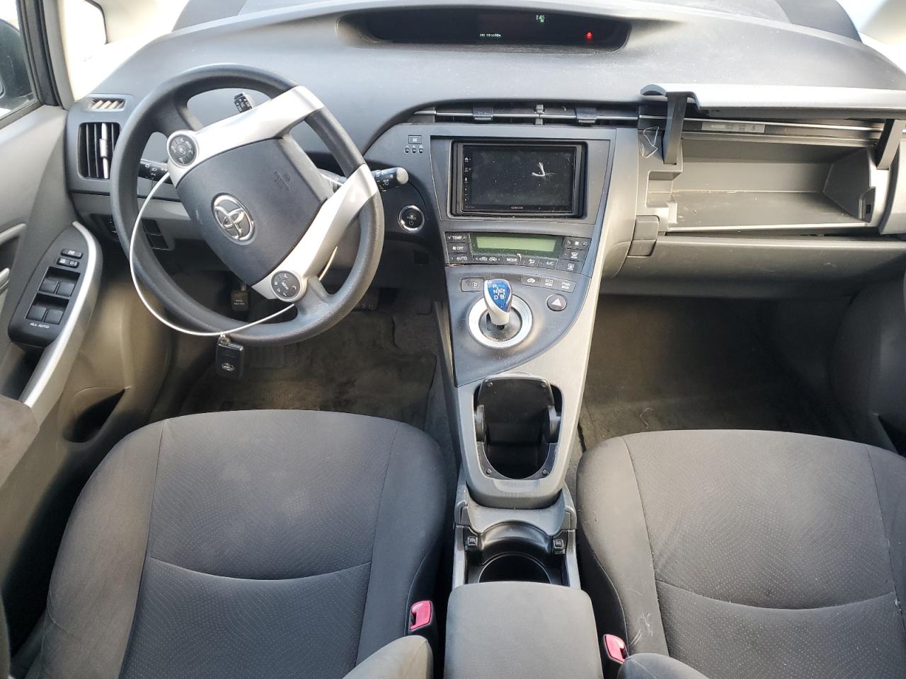 2011 Toyota Prius - Image 8