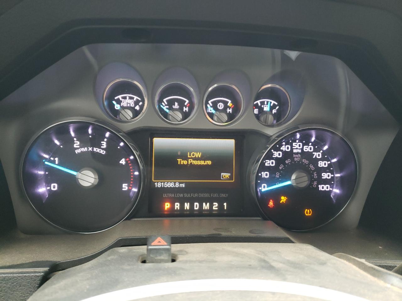 2011 Ford F250 - Image 9