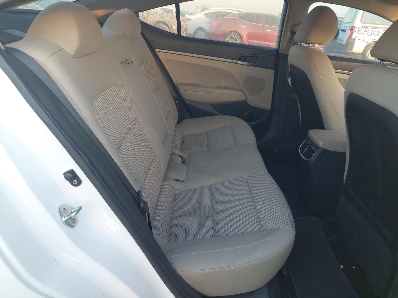 KMHD741F6JU403400 - 2018 Hyundai ELENTRA - #42069825