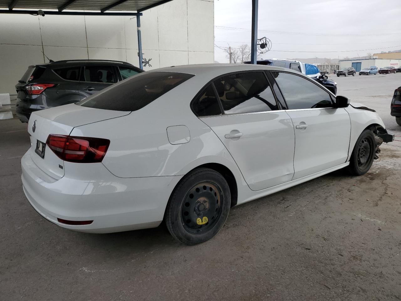 2017 Volkswagen Jetta - Image 3