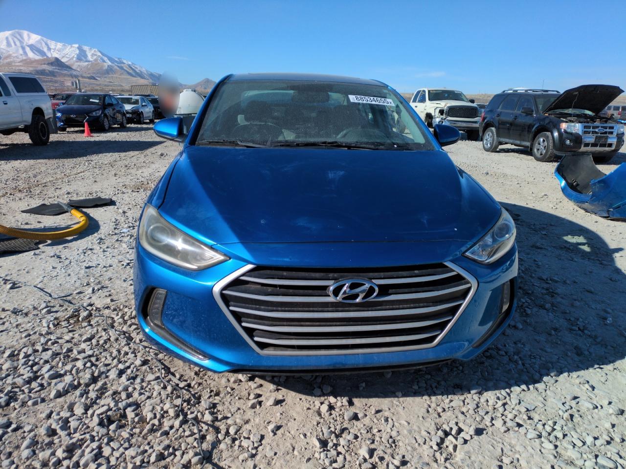 2018 Hyundai Elantra - Image 5