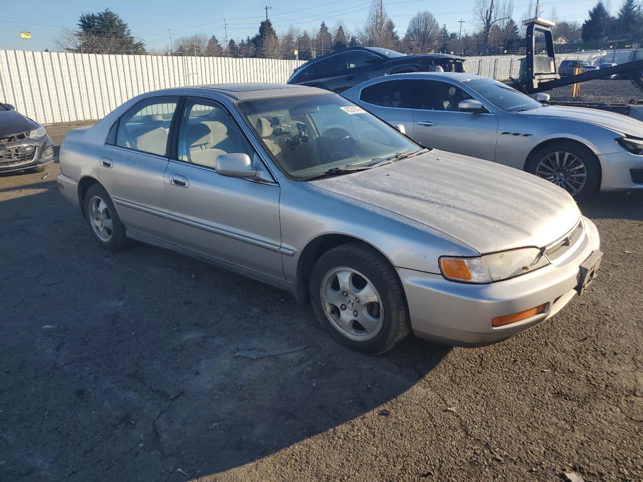 1997 Honda Accord - Image 4