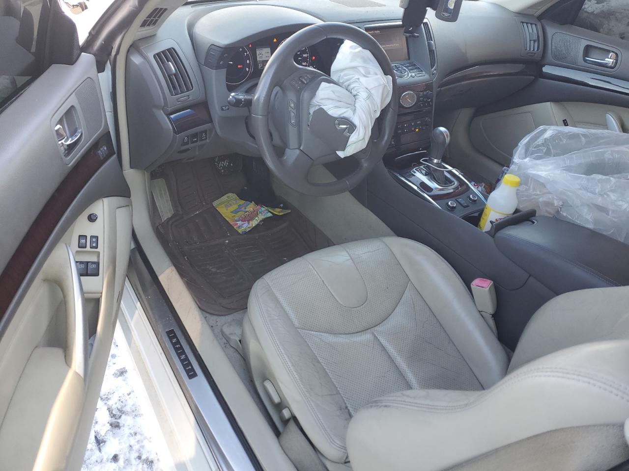 2011 Infiniti G - Image 8