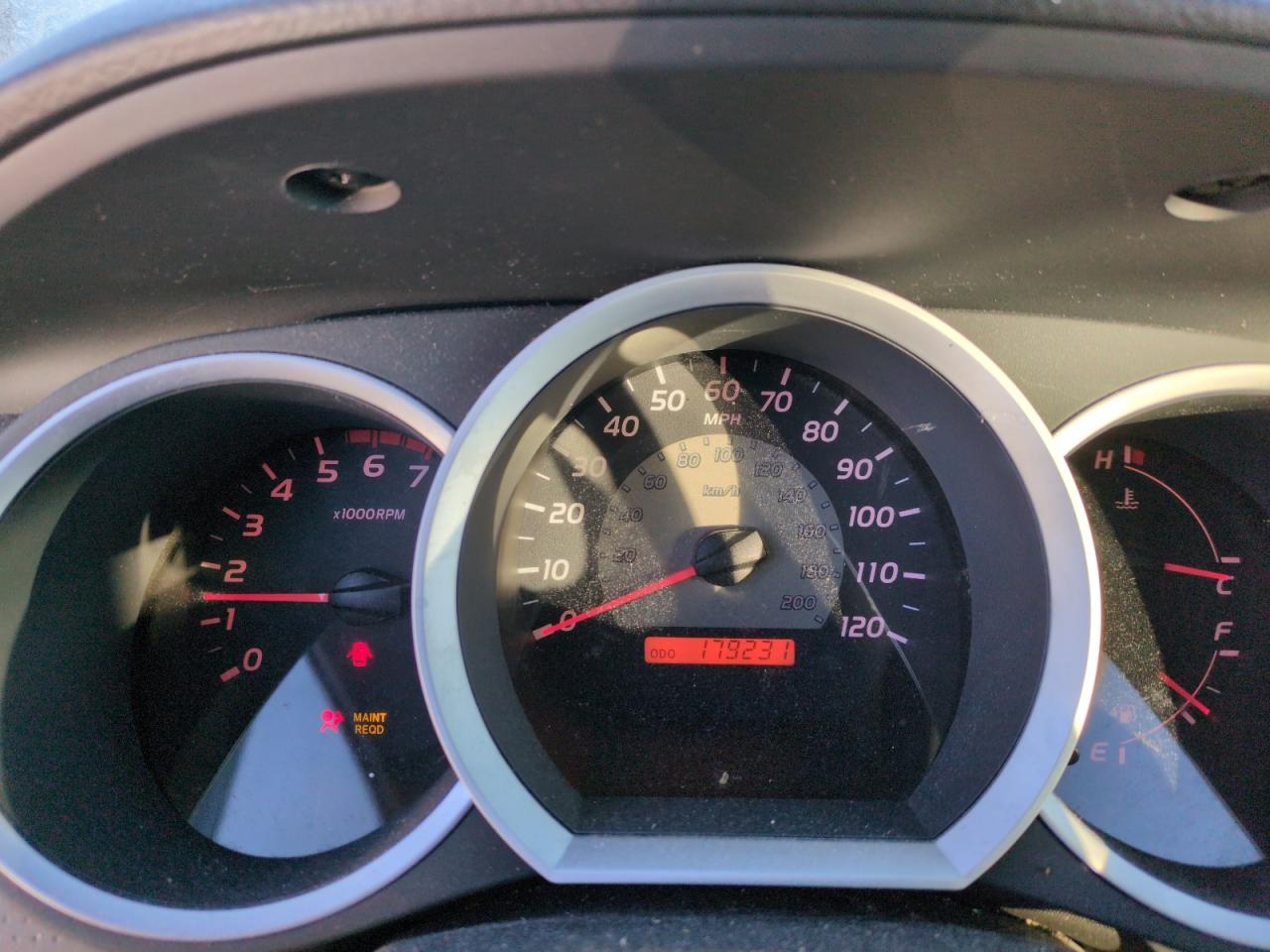2009 Toyota Tacoma - Image 9