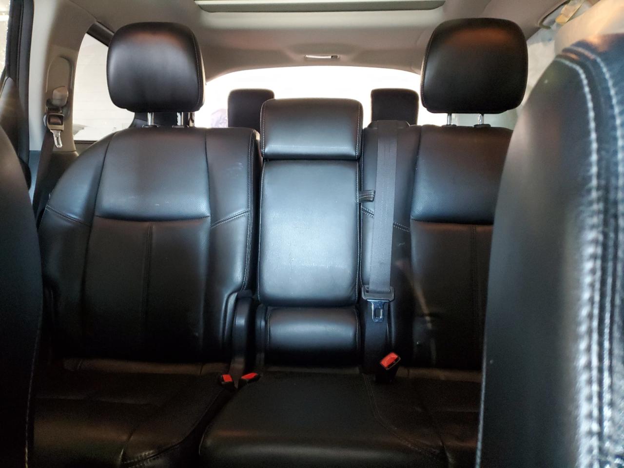 2013 Nissan Pathfinder - Image 10