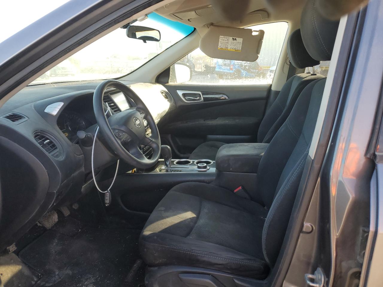2015 Nissan Pathfinder - Image 7