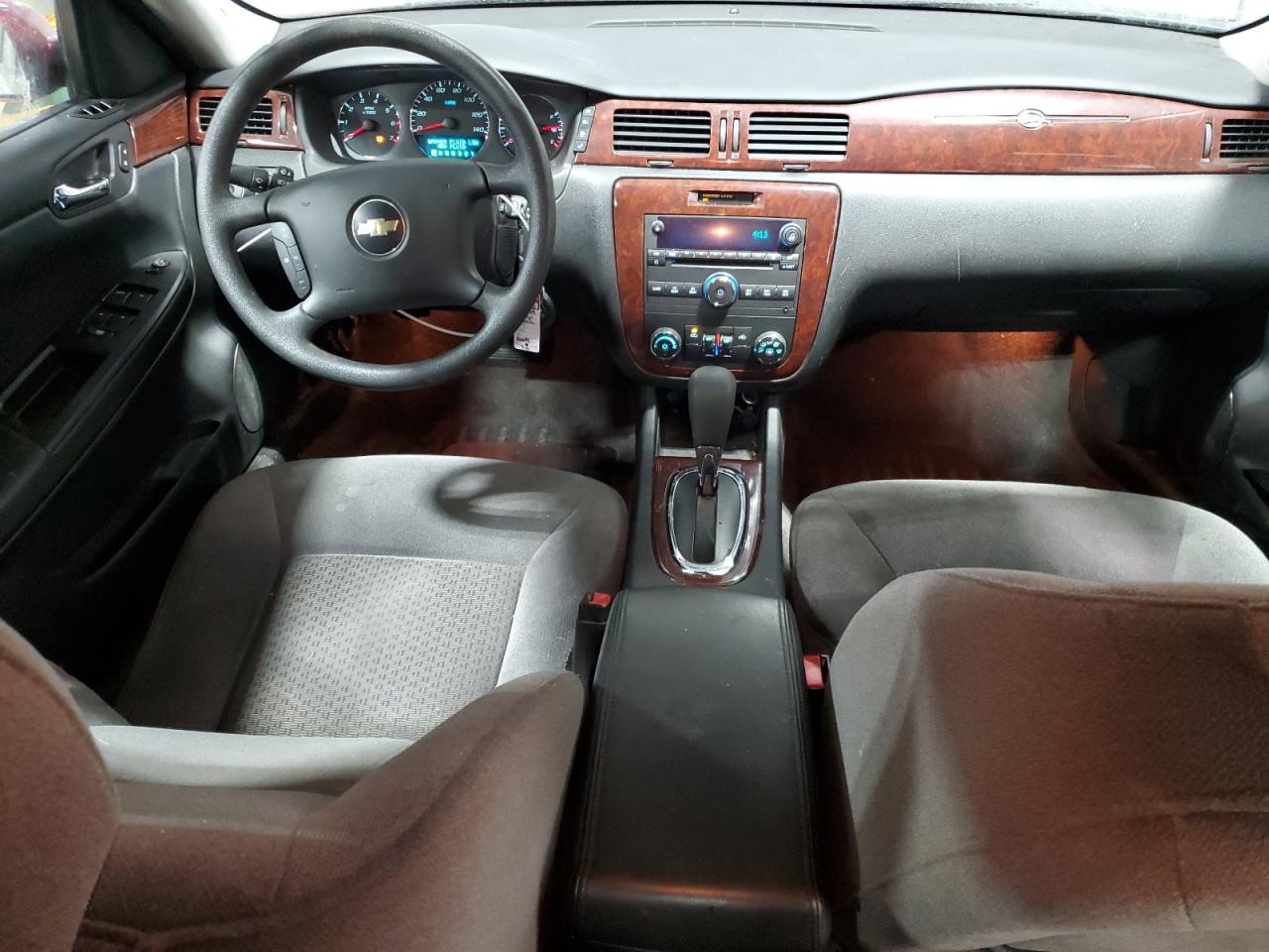 2009 Chevrolet Impala - Image 8