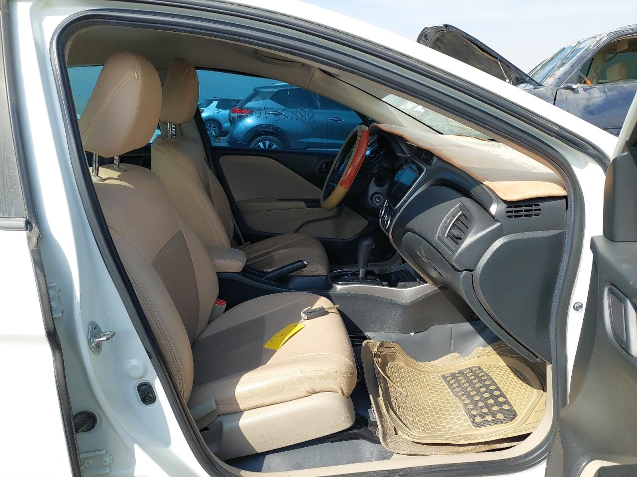 MRHGM6646EP030469 - 2014 Honda City - #88826705