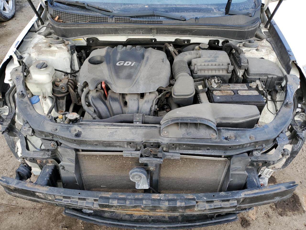 2013 Hyundai Sonata - Image 11