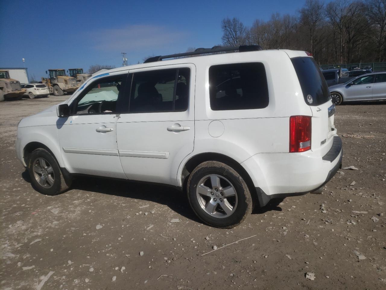 2010 Honda Pilot - Image 2