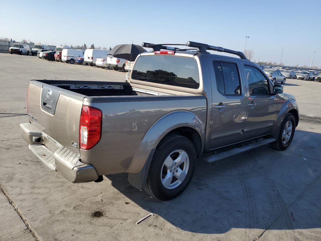 2006 Nissan Navara (Frontier) - Image 3