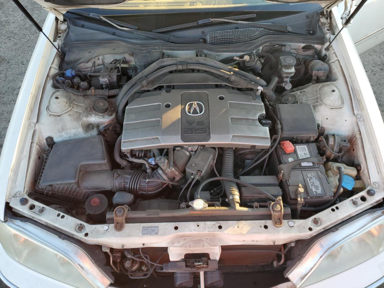 2004 Acura RL - Image 11