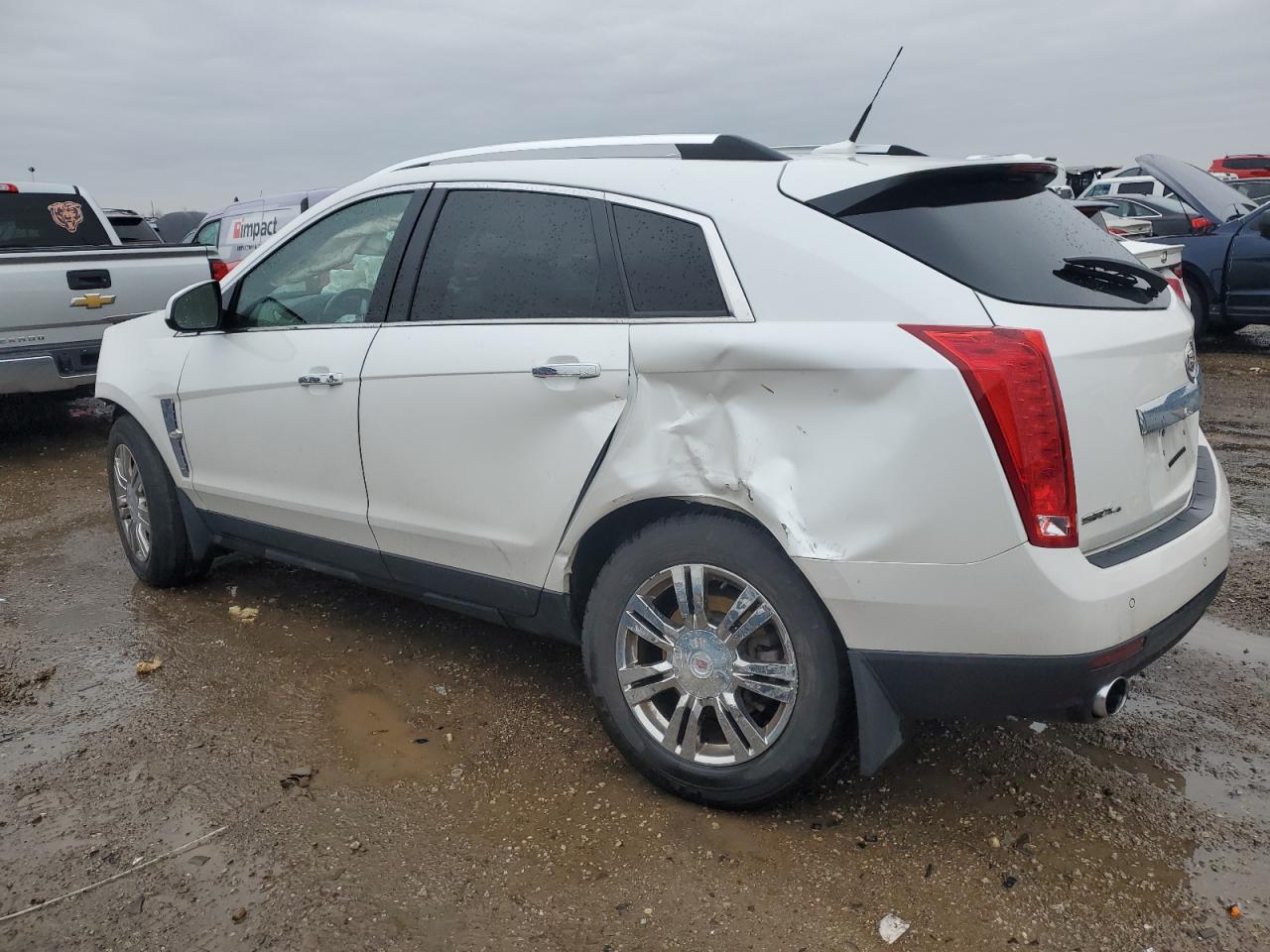 2011 Cadillac SRX - Image 2