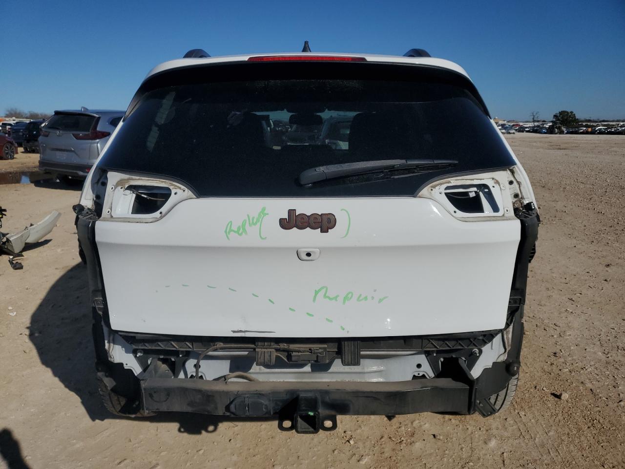 2016 Jeep Grand Cherokee - Image 6