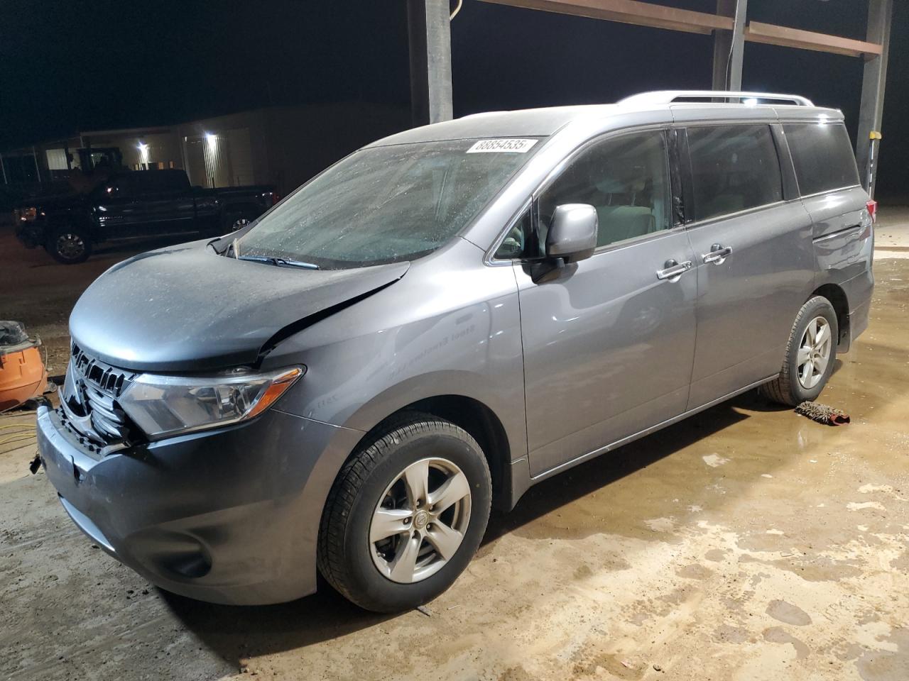 2016 Nissan Quest - Image 1