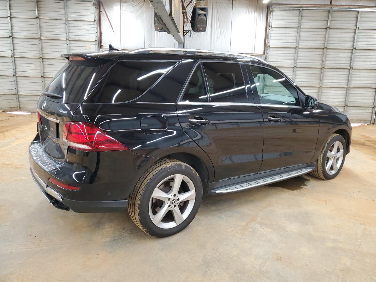 2018 Mercedes-Benz GLE - Image 3