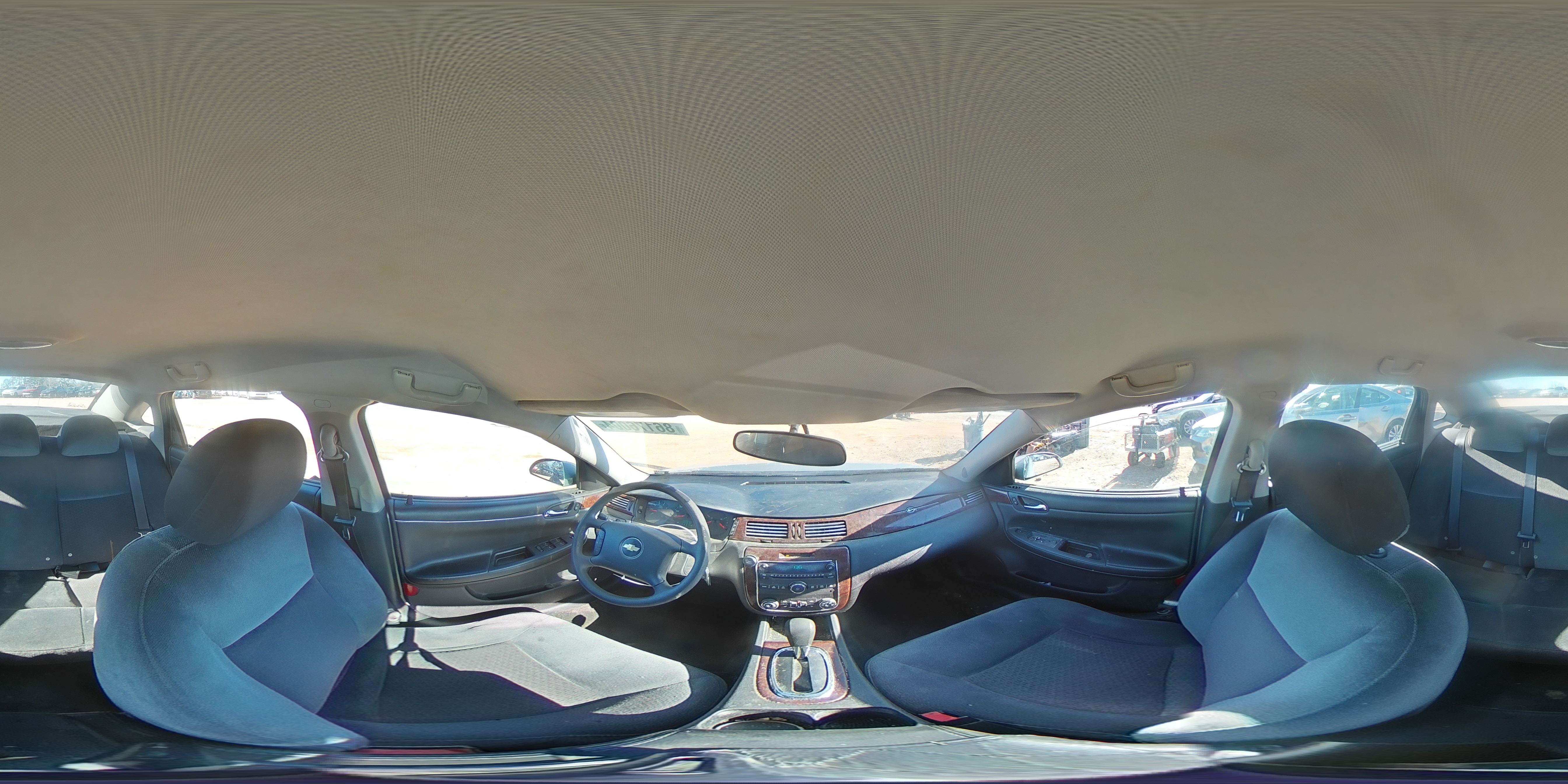 2010 Chevrolet Impala - Image 12