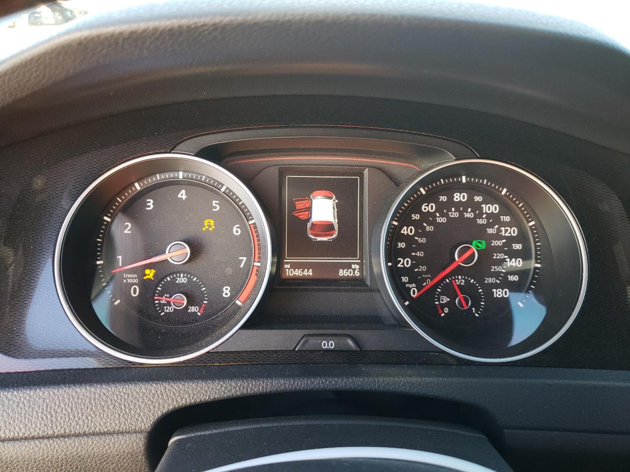 2016 Volkswagen GTI - Image 9
