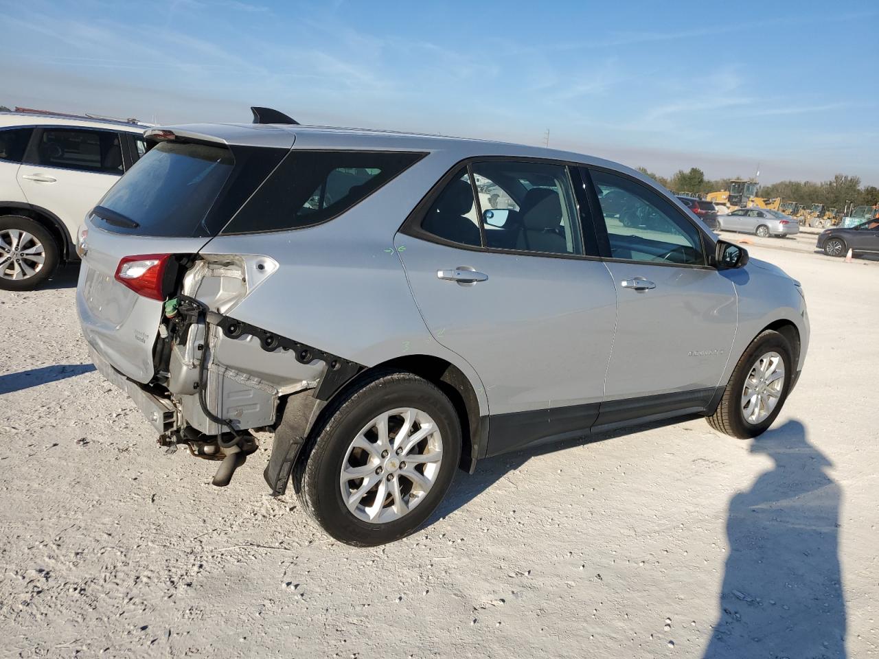 2018 Chevrolet Equinox - Image 3